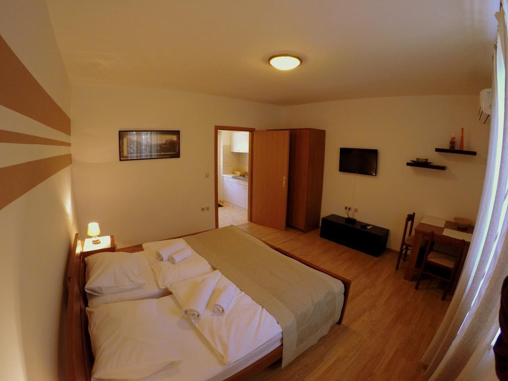 Apartments Dalmatino دوبروفينك المظهر الخارجي الصورة